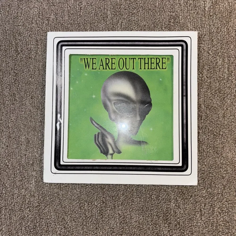 Vintage 80s Carnival Prize Alien Mirror Picture 6x6 Space Creepy Fun Retro